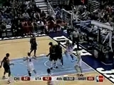   Carlos Boozer Dunk sur Andres Nocioni Dunks Video Basket NBA