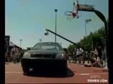   Dunk par dessus une voiture Dunks Video Basket NBA